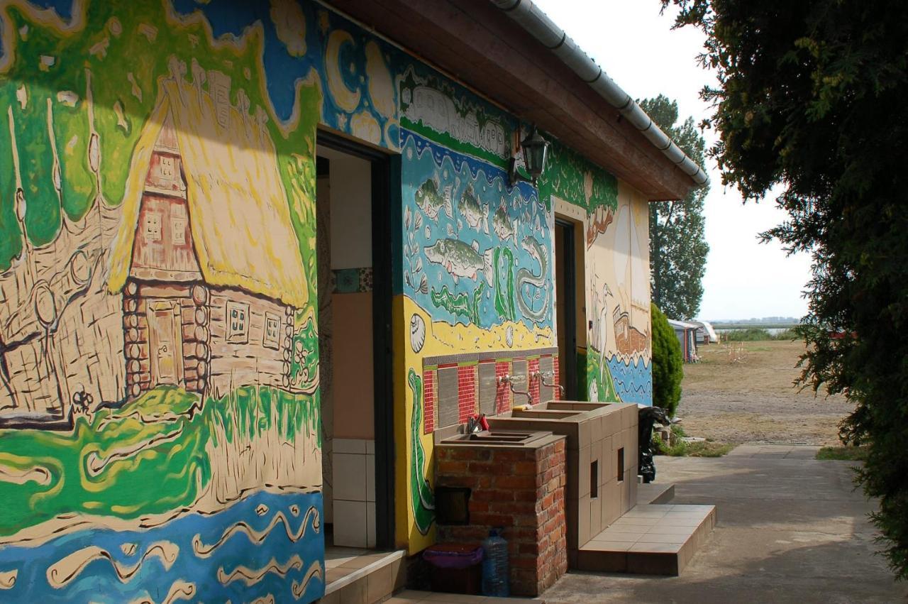 Camping Rogowo Mrzezyno Ngoại thất bức ảnh